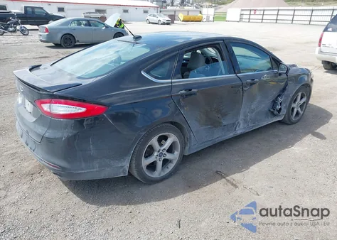 2016 Ford Fusion S из США, поврежденный, VIN 3FA6P0G71GR224631
